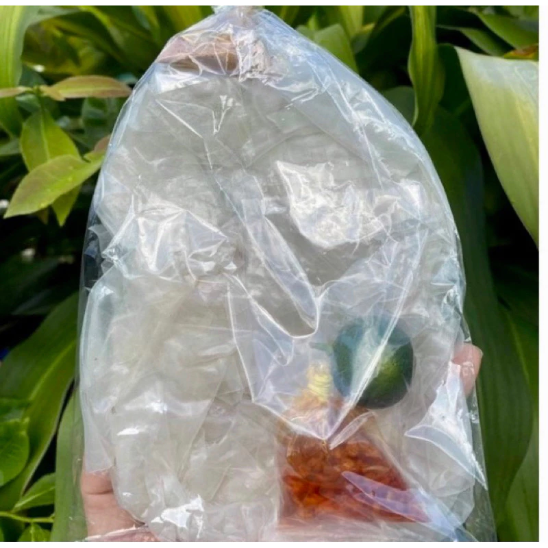 Làm thế nào để bánh tráng phơi sương dầu tỏi đặc sản Củ Chi không bị ỉu sau một ngày?