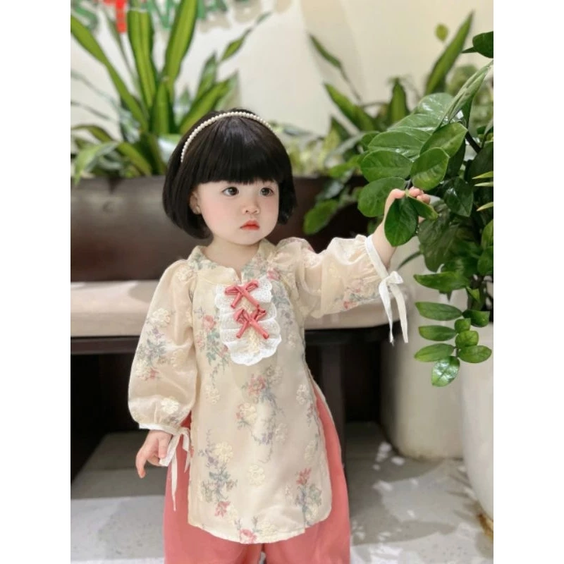 Mẹo chọn áo dài truyền thống cho bé vừa đẹp vừa thoải mái không phải ai cũng biết