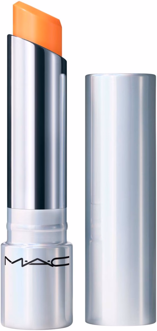 Làm thế nào để chọn son dưỡng môi phù hợp cho chuyến đi biển mà không làm hỏng lớp trang điểm?