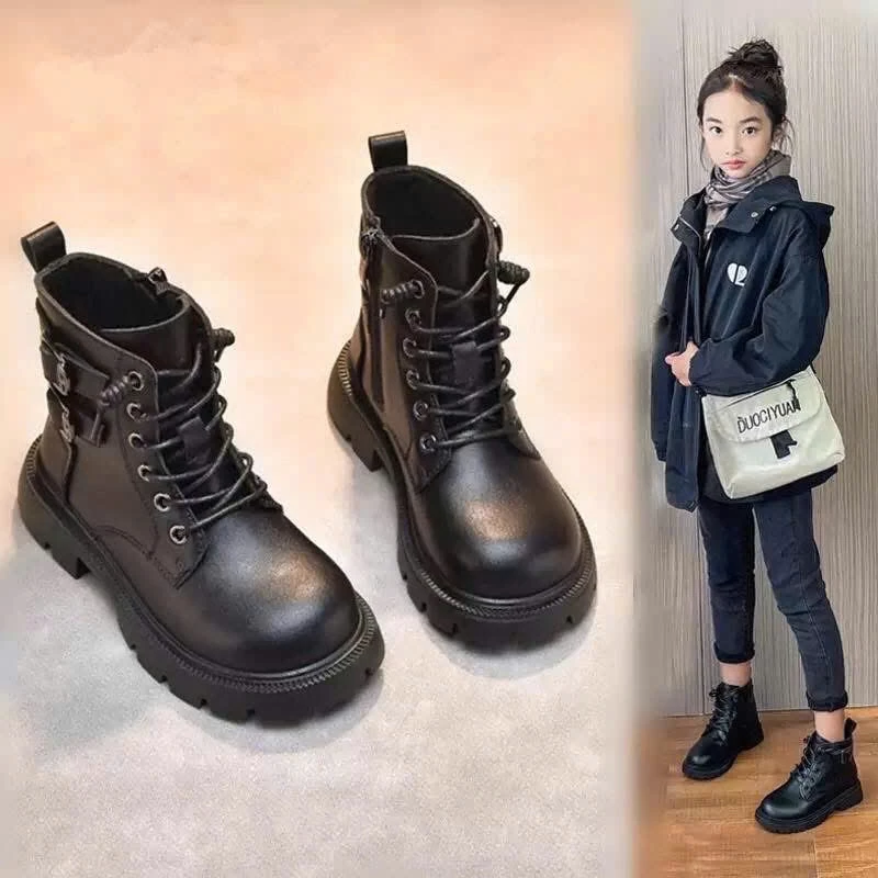 Mua bốt cổ chân cho bé gái có cần chú ý điều gì để tránh mua phải hàng kém chất lượng?