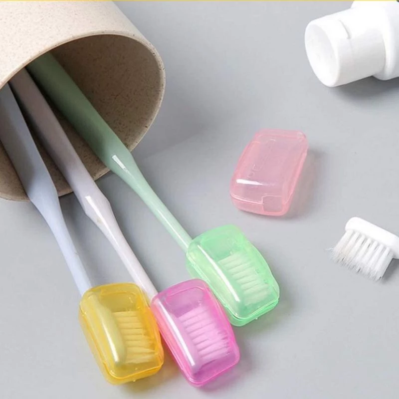 Làm sao để bảo vệ đầu bàn chải đánh răng khi đi du lịch mà không tốn nhiều không gian trong túi?