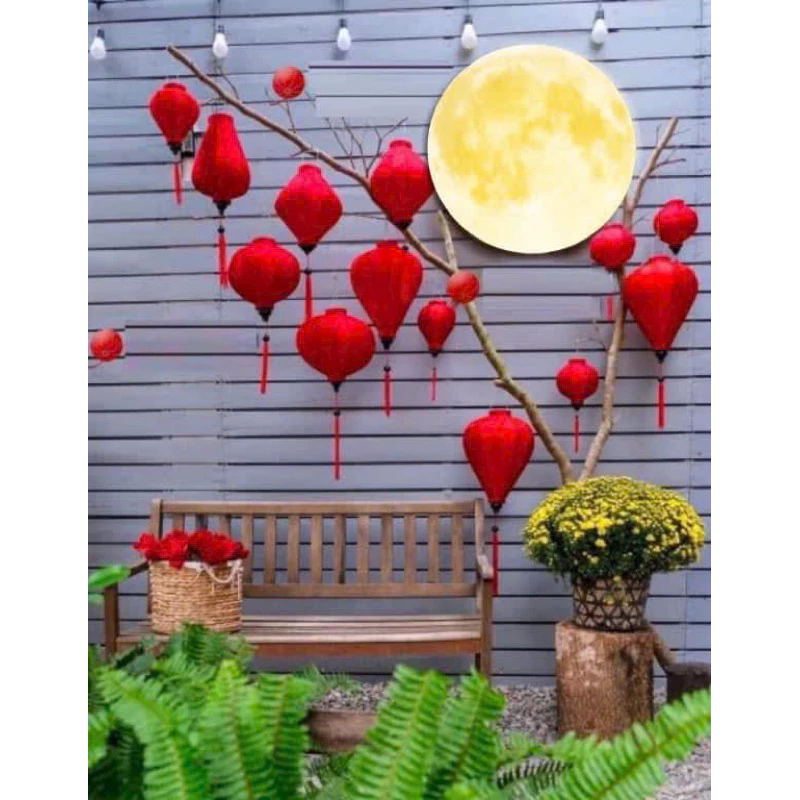 Đèn Hội An vải gấm đỏ có thực sự phù hợp với không gian phòng khách của bạn?