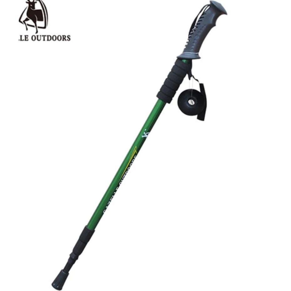 Làm thế nào để chọn gậy leo núi phù hợp và tránh mua phải hàng kém chất lượng?