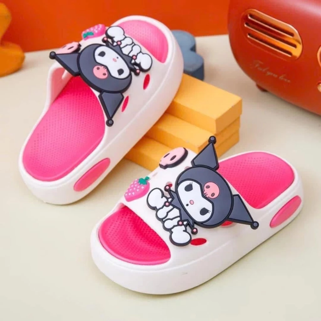 Làm Thế Nào Để Chọn Dép Lê Cho Bé Gái An Toàn Và Thoải Mái Trong Mùa Hè?