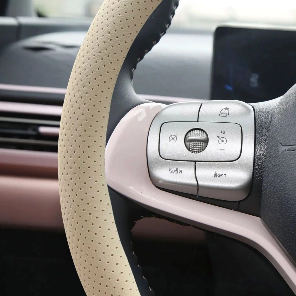 Làm thế nào để chọn bao tay cầm vô lăng phù hợp cho xe ô tô của bạn mà không biết trơn trượt khi lái xe trong mùa hè?