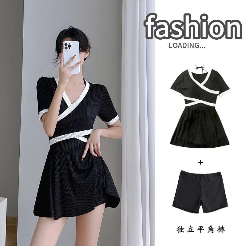 Làm thế nào để chọn bộ đồ bơi một mảnh thời trang cho nữ mà vẫn đảm bảo thoải mái khi mặc?