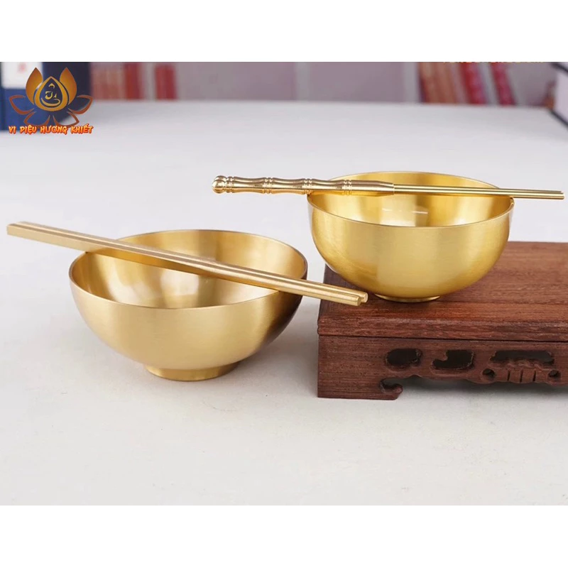 Khi Mua Bát Đồng Vàng Thờ Cúng, Tôi Đã Lầm Lỡ Vì Nghĩ Thế Nào Là Sẽ Tốt Cho Mâm Cúng?