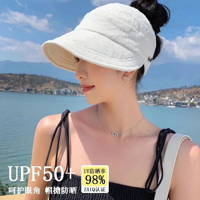 Tôi đã bỏ qua lỗi lớn khi chọn mũ chống nắng: Lời khuyên từ người dùng mũ đuôi ngựa Seersucker