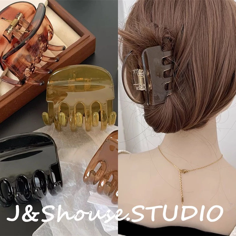 Làm thế nào để chọn kẹp tóc acrylic phù hợp với mái tóc mỏng mà không gây đau đầu?