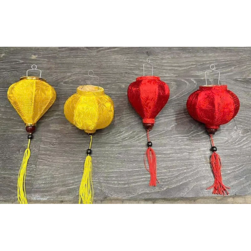 Làm thế nào để chọn lồng đèn Hội An phù hợp với không gian quán cà phê hoặc homestay của bạn?