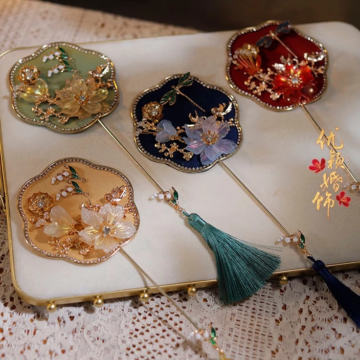 Lựa chọn quạt mini cổ điển cho không gian nhỏ: Những điều bạn cần biết trước khi mua