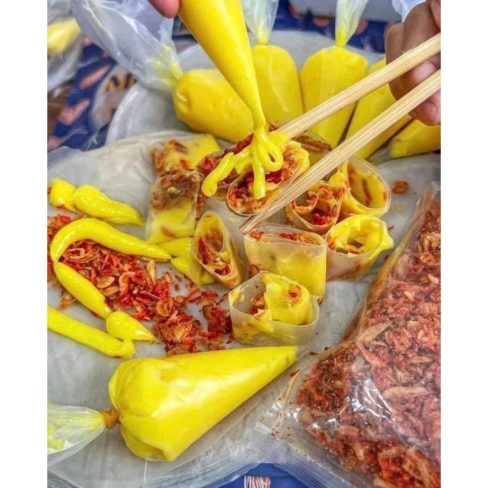 Bánh Tráng Phơi Sương: Mẹo Chọn và Ăn Để Không Bị Chua Quá Mức