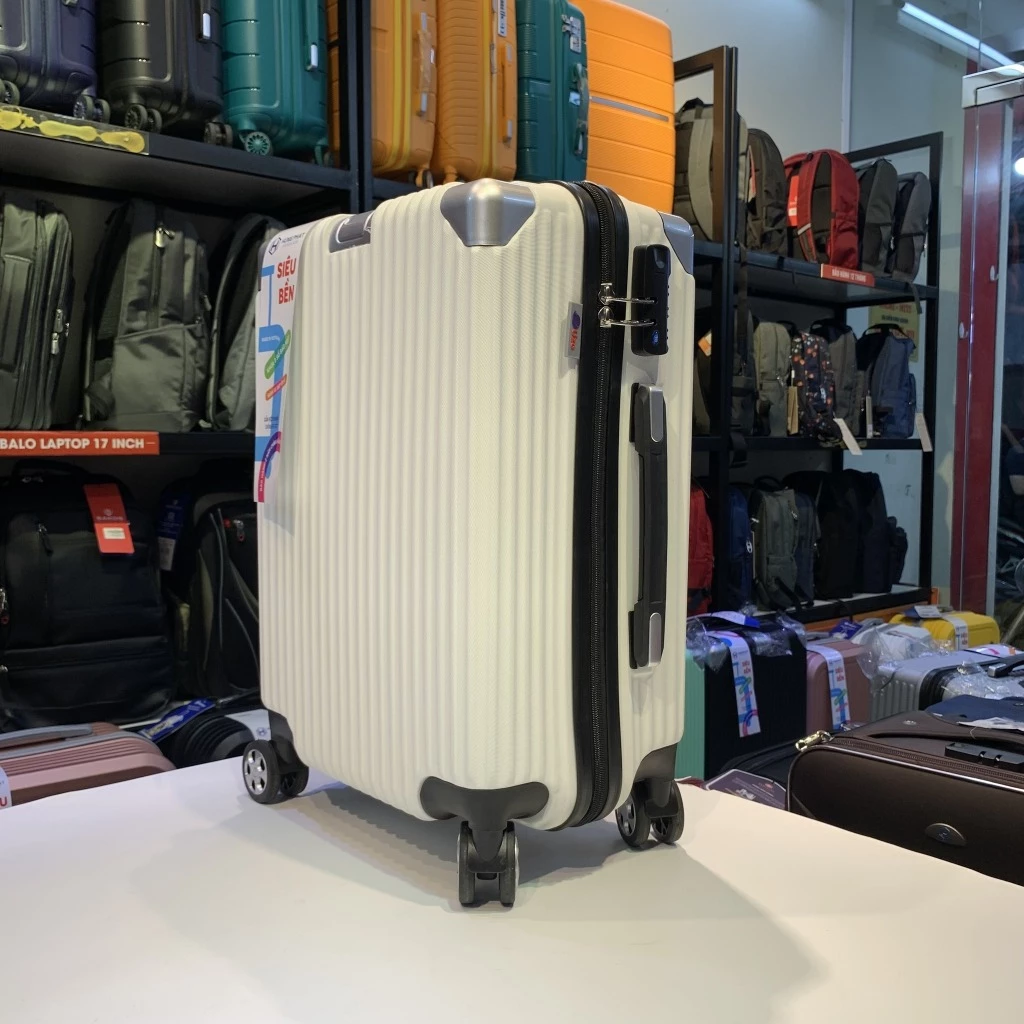 Làm thế nào để chọn vali kéo du lịch bền bỉ cho chuyến đi dài mà không bị bục nát?