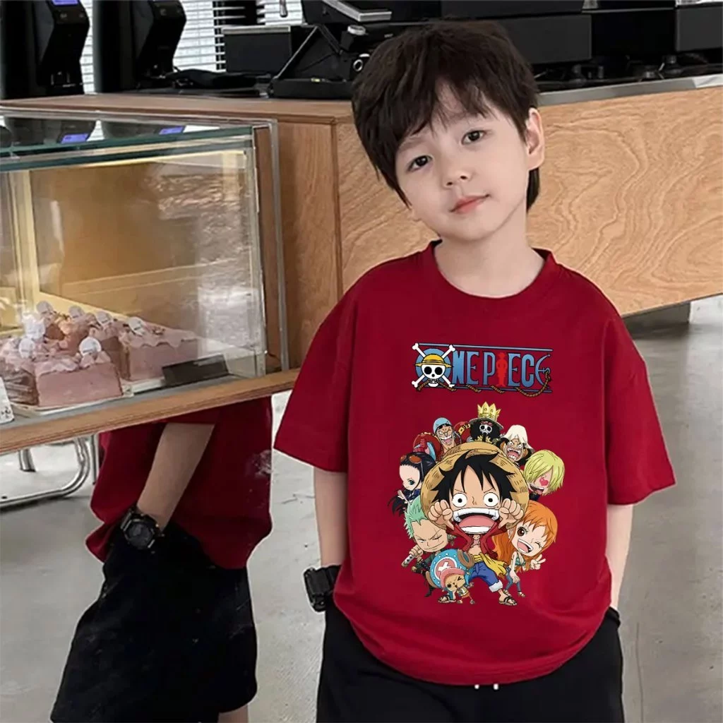 Mặc áo phông cho con mà cứ ngỡ là thoải mái, hóa ra đây là sai lầm nhiều bố mẹ mắc phải