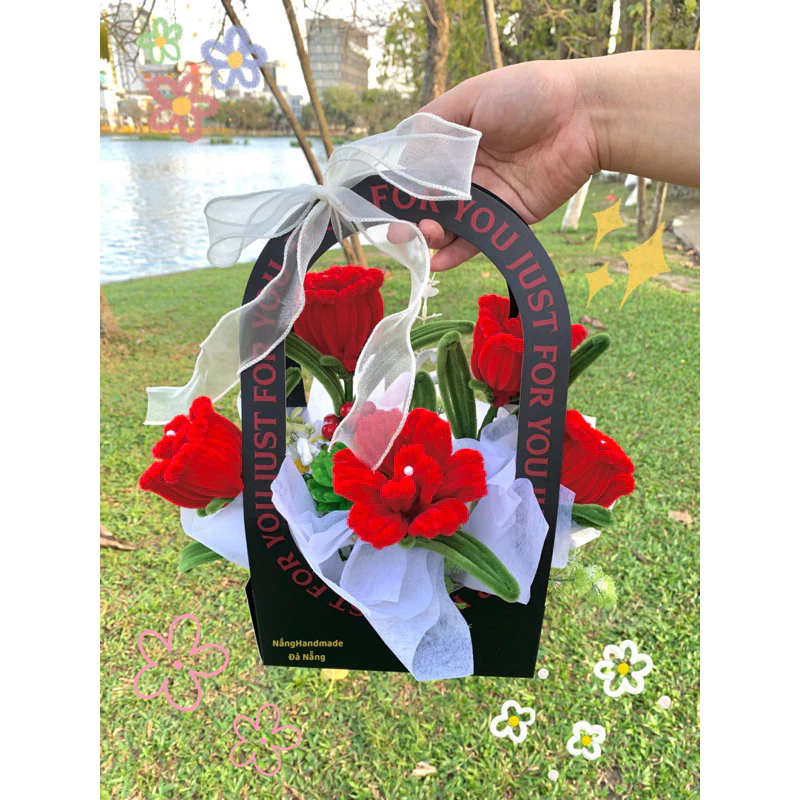 Làm thế nào để giữ giỏ hoa kẽm nhung handmade luôn tươi đẹp như mới?