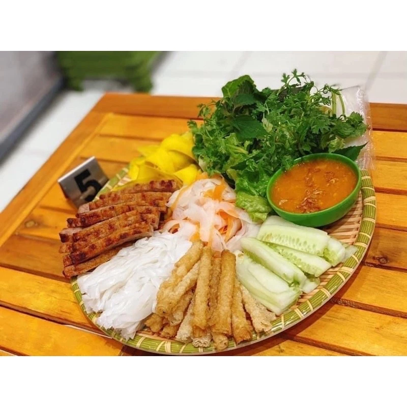 Nem nướng Nha Trang có thực sự ngon như lời đồn?

Tôi đã thử và đây là những gì bạn nên biết