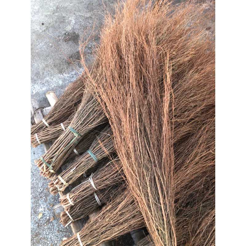 Làm thế nào để bó cây thanh hao khô không bị khô giòn và vẫn giữ được vẻ đẹp tự nhiên?