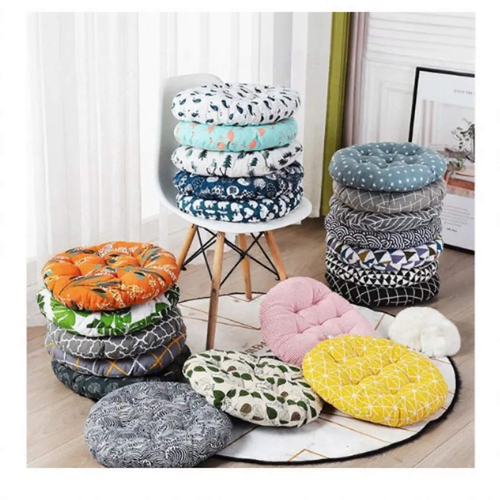 Ghế Văn Phòng Đau Lưng, Mỏi Mắt? Thủ Phạm Có Thể Là Đệm Ngồi Bệt Bạn Đang Dùng Sai