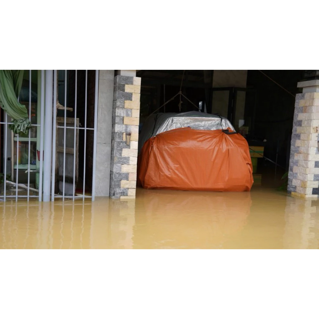 Làm thế nào để chọn bạt che mưa nắng phù hợp cho không gian ngoài trời của bạn?