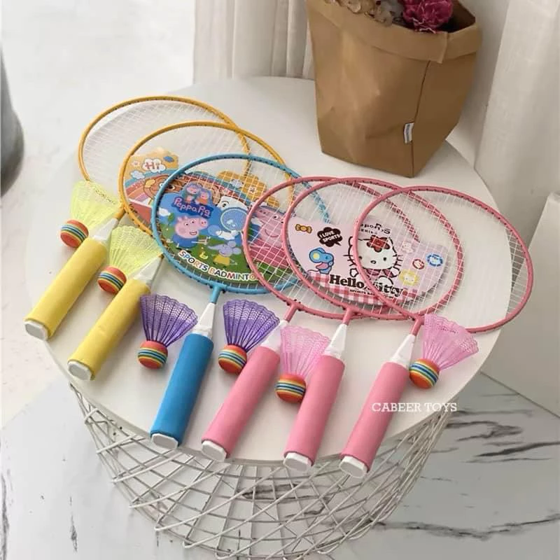 Làm thế nào để chọn vợt cầu lông cho bé phù hợp và tránh lãng phí tiền bạc?