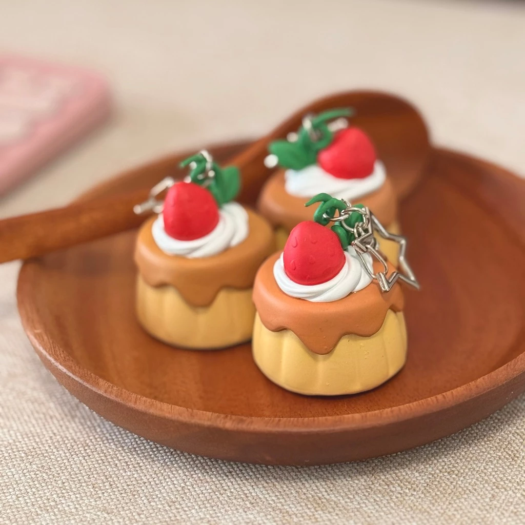 Làm thế nào để không bị thất vọng khi mua móc khóa pudding resin 3D mini?