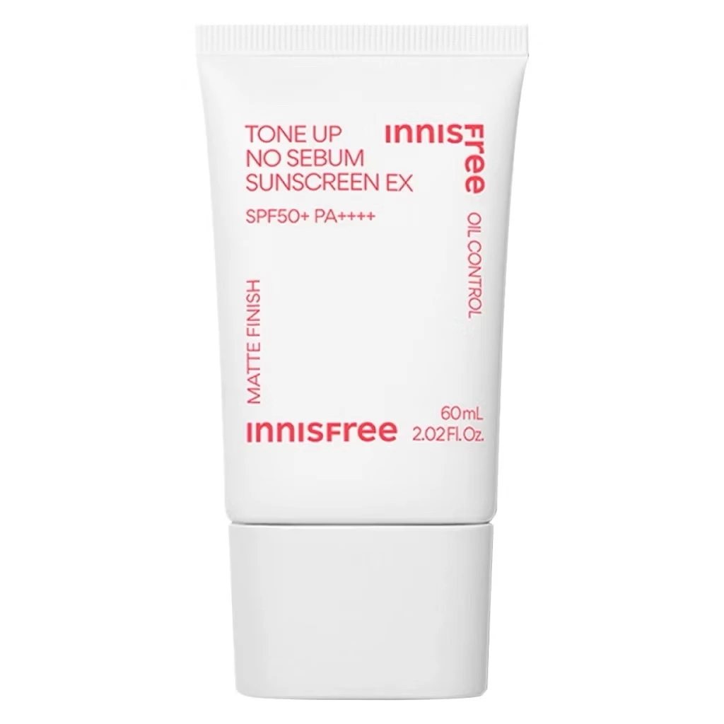 Kem chống nắng có thực sự bảo vệ da khi bạn ngồi trước máy tính 8 tiếng mỗi ngày?