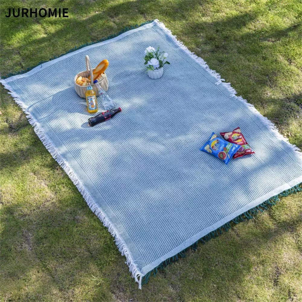 Làm thế nào để chọn thảm dã ngoại phù hợp cho chuyến picnic cuối tuần?