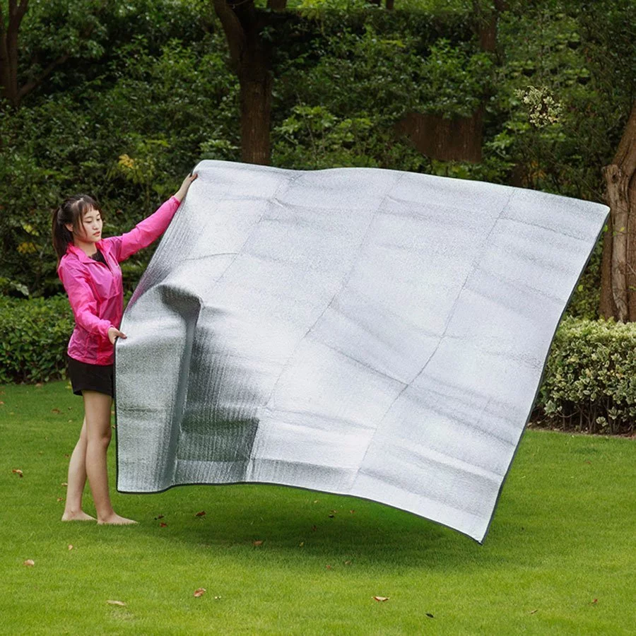 Lầm tưởng về tấm lót cách nhiệt lều: Làm thế nào để chọn đúng loại cho chuyến camping an toàn?