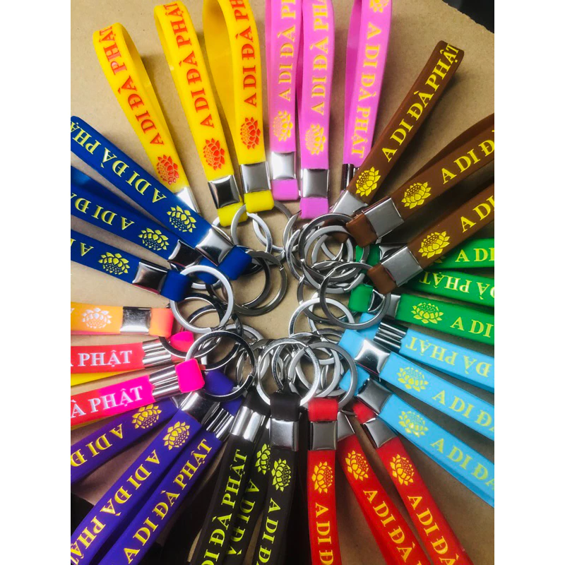 Lỡ Mua Móc Khóa Dây Cao Su A Di Đà Phật, Làm Thế Nào Để Tránh Bị Lệch Ý Nghĩa Phong Thủy?