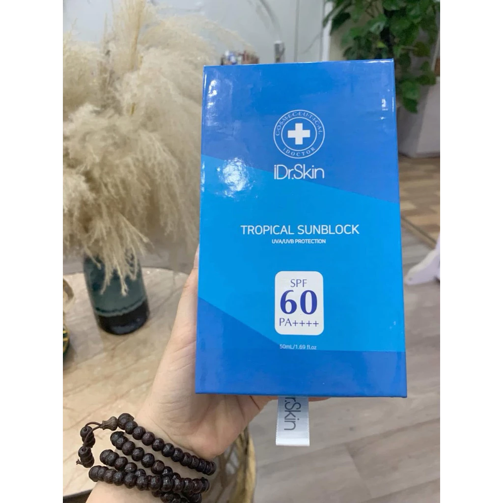 Kem Chống Nắng idrskin: Liệu Có Thực Sự Bảo Vệ Da Khỏi UVA và UVB? Tôi Đã Tìm Hiểu và Đây Là Điều Tôi Phát Hiện