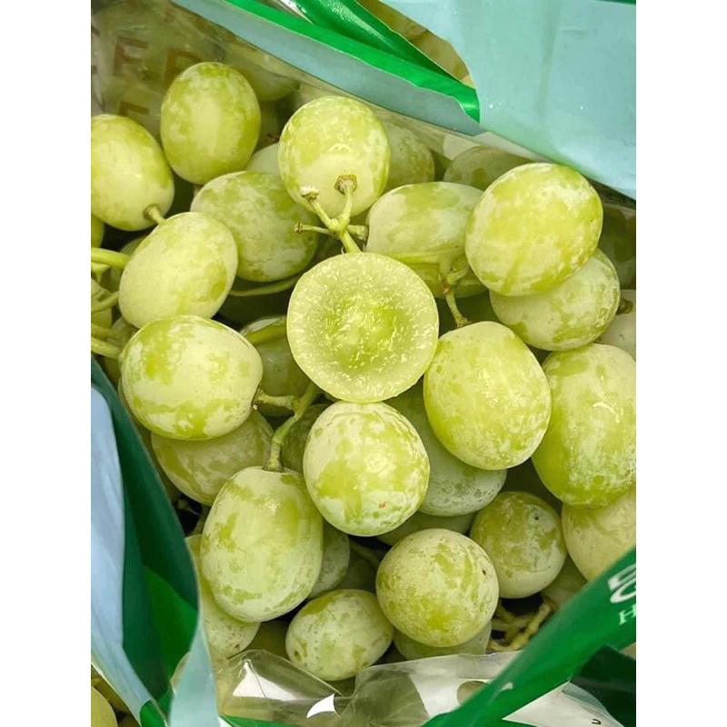 Tôi đã từng mua nho xanh bay Mỹ về và hối hận vì không biết điều này