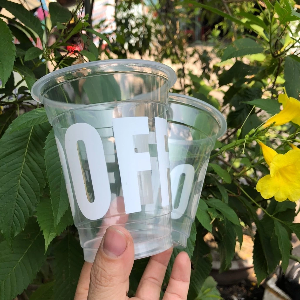 Ly Nhựa Dày 360ml Có Thực Sự Tốt? Tôi Đã Học Được Gì Sau Khi Sử Dụng Trong 1 Tháng