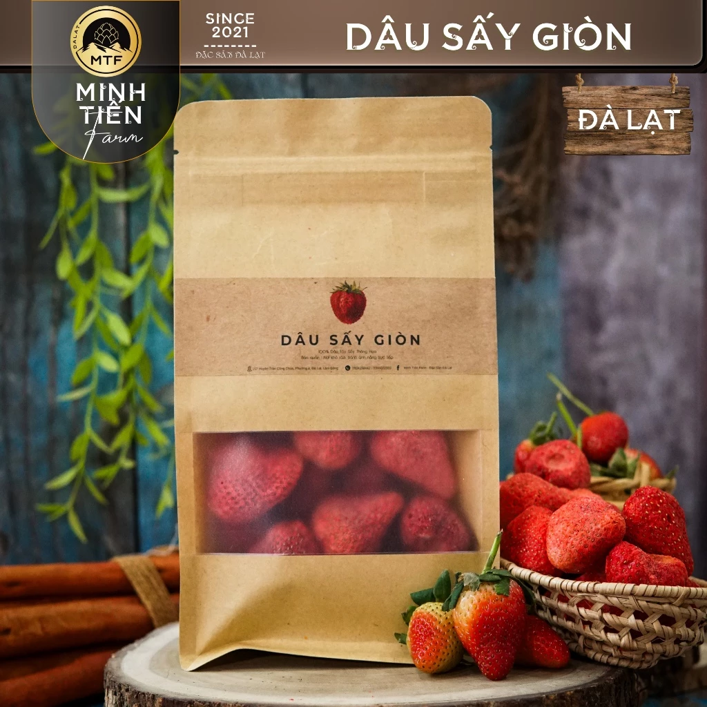 Vì sao dâu sấy giòn nguyên trái Minh Tiến Farm lại trở thành món ăn vặt yêu thích của nhiều người?