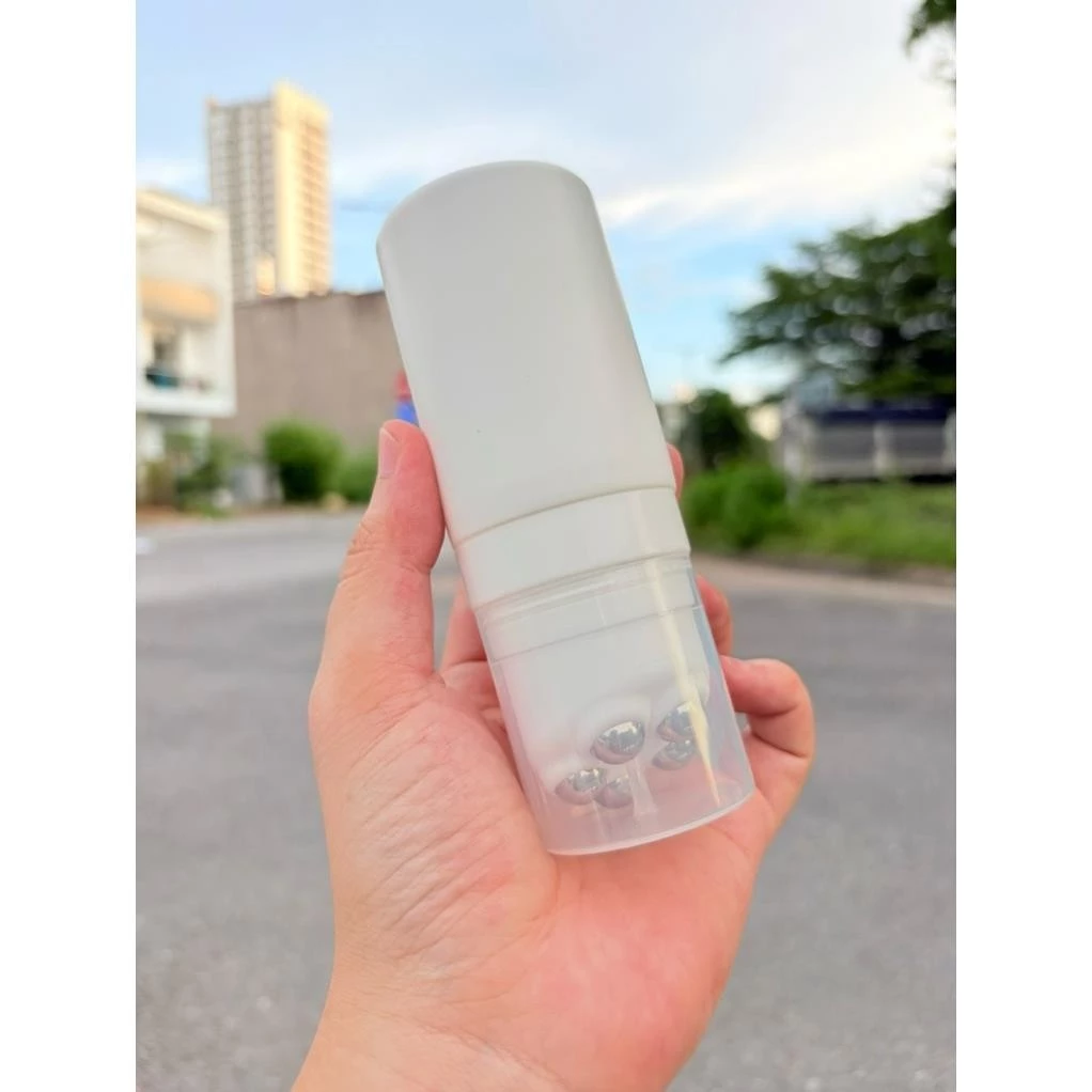 Làm thế nào để chọn chai bi lăn massage phù hợp với loại tinh dầu hoặc serum yêu thích của bạn?