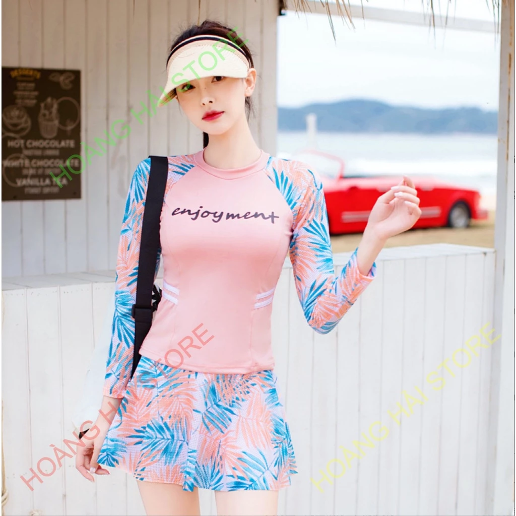 Tại sao bộ đồ bơi bikini lại là cứu cánh cho những cô gái muốn che giấu khuyết điểm khi đi biển?