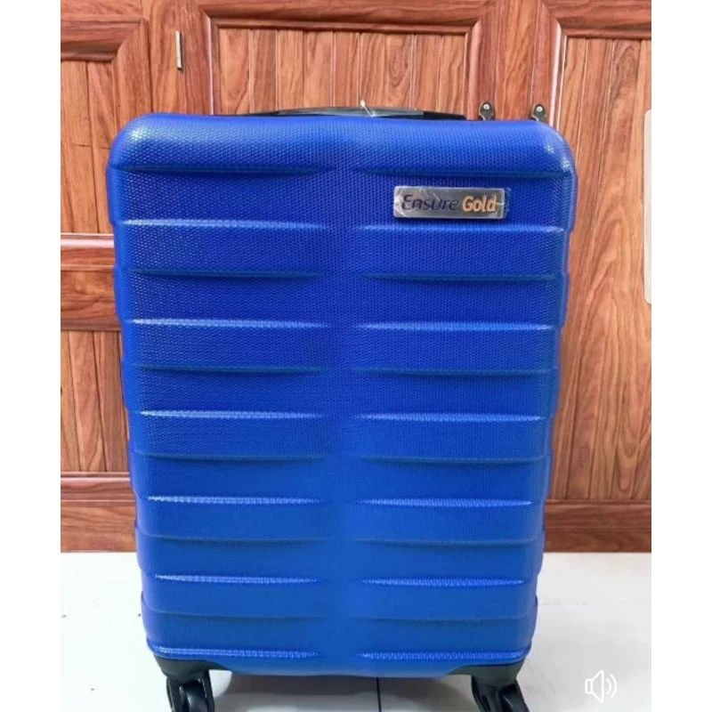 Làm thế nào để chọn vali du lịch phù hợp cho chuyến đi: Kinh nghiệm từ người dùng thực tế