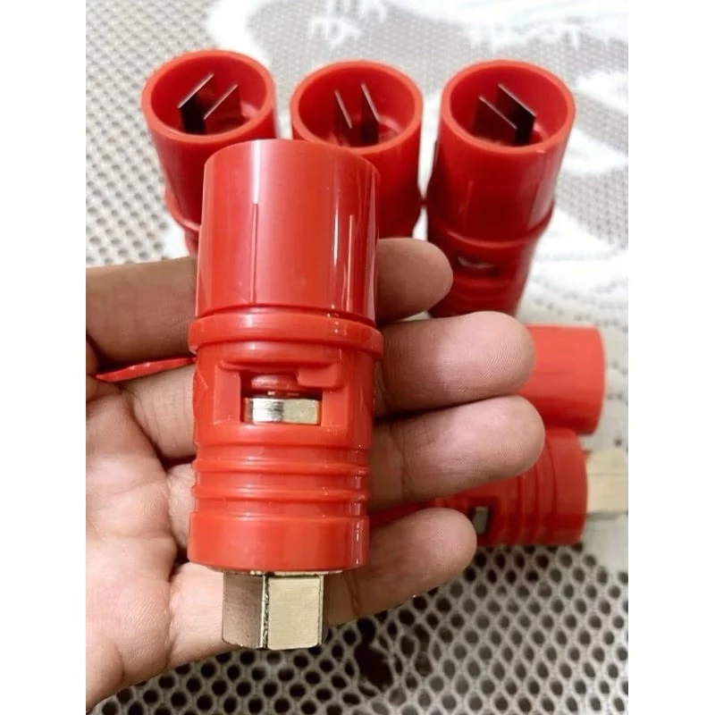 Làm sao để chọn được béc rửa xe mỏ vịt cao cấp Taiwan phù hợp với nhu cầu của bạn mà không lãng phí tiền?