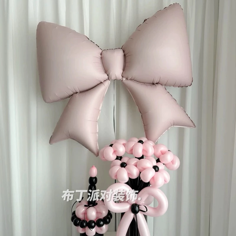 Làm thế nào để chọn bóng nơ trang trí sinh nhật phù hợp cho bữa tiệc của bé mà không làm lãng phí?