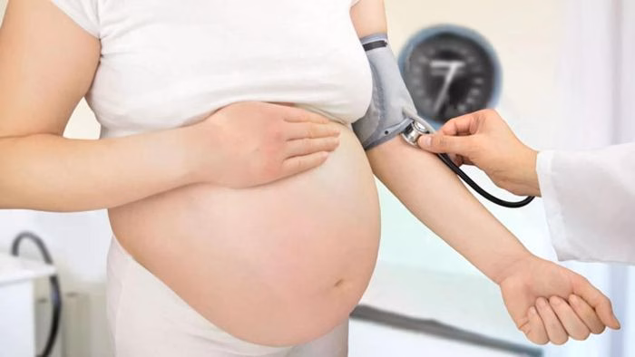 Mùa đông và nguy cơ tiền sản giật: Cách phòng ngừa cho thai phụ