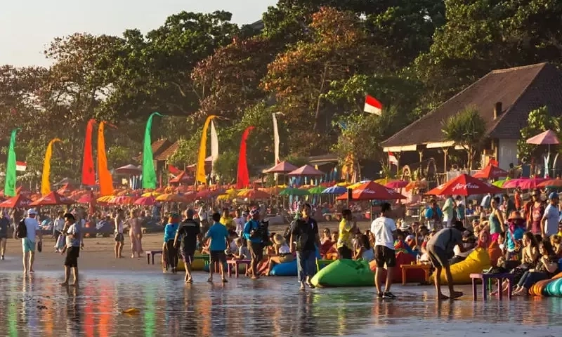 Bali đề xuất yêu cầu du khách chứng minh tài chính: Cơ hội hay thách thức?