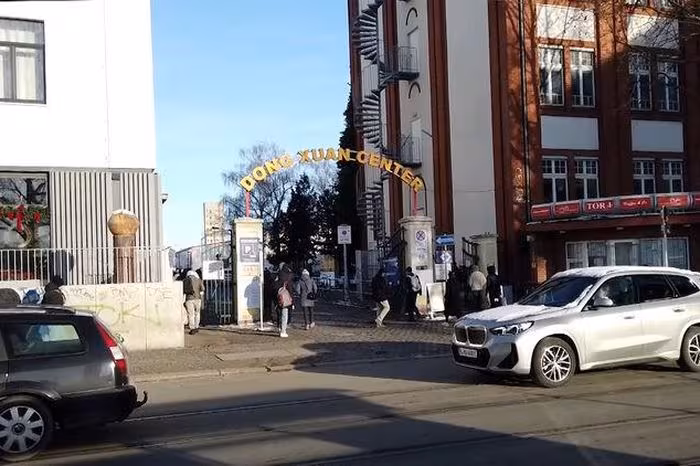 Bến tàu điện Dong Xuan ở Berlin: Cột mốc mới cho cộng đồng người Việt