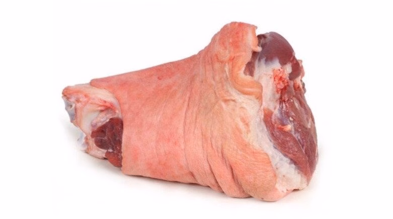 Bí quyết chọn chân giò chuẩn: Chân trước hay chân sau – Đâu là lựa chọn tốt nhất?