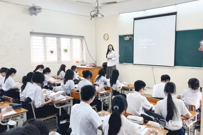 Bộ sách giáo khoa thống nhất, miễn phí: Động lực cho giáo dục công bằng