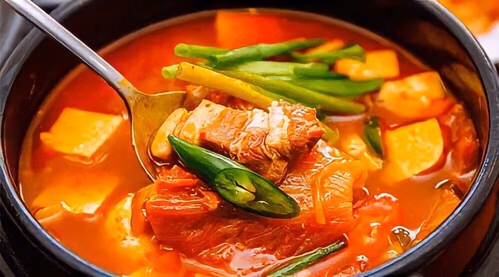 Cách nấu Canh Kim Chi Thơm Ngon – Bí Quyết Chuẩn Vị Hấp Dẫn