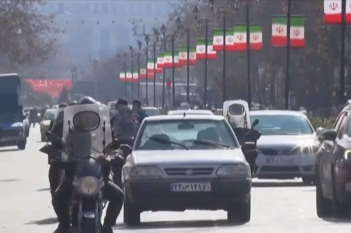 Cảnh báo an ninh Iran: Nhiều quốc gia khuyến cáo công dân rời khỏi vùng nguy hiểm