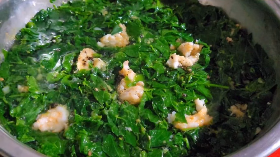 M&oacute;n canh rau ng&oacute;t mềm mại, ngọt thanh