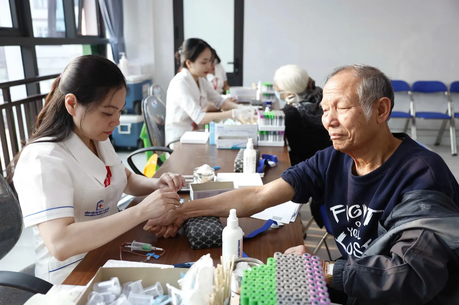 Mô hình liên kết bệnh viện – trạm y tế: Đột phá giảm khoảng cách chăm sóc sức khỏe tại Hà Nội