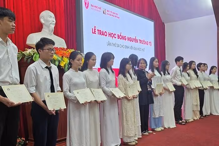 Đại học Huế nhận 157 học bổng Nguyễn Trường Tộ 2025‑2026 – Cơ hội cho sinh viên