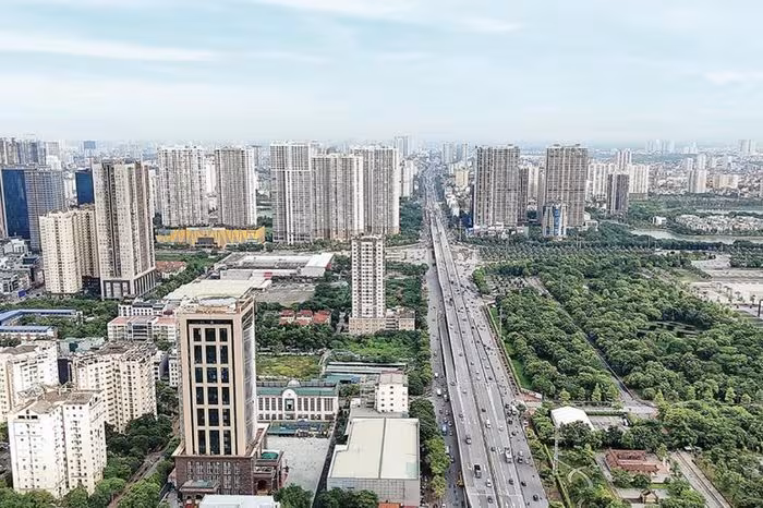 Đầu tư dẫn dắt bất động sản 2025: Xu hướng & số liệu