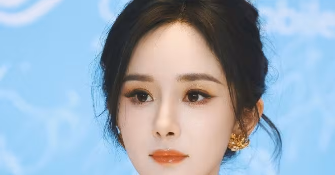 Dương Mịch gây tranh cãi: Gương mặt sưng phù – Thẩm mỹ hay nhổ răng?